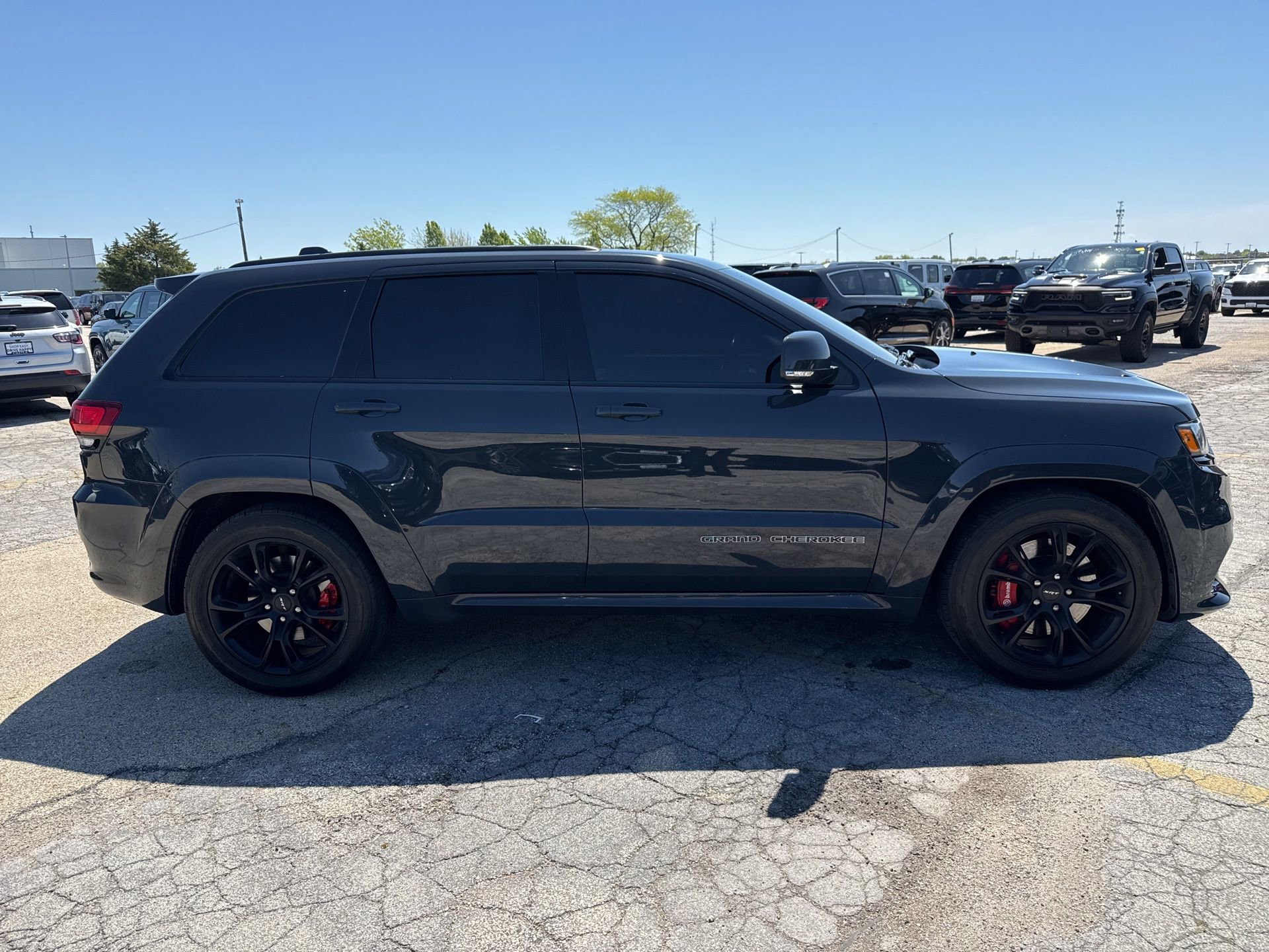 Used 2017 Jeep Grand Cherokee SRT AWD/4WD image 5