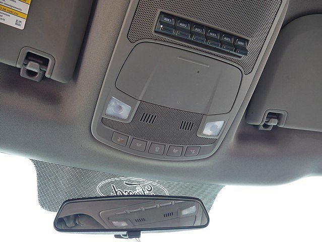 Used 2017 Ford F550 4x4 Crew Cab Super Duty image 39