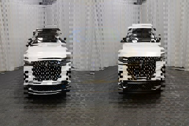 New 2026 Lincoln Nautilus Premier w/ Equipment Group 102A image 53