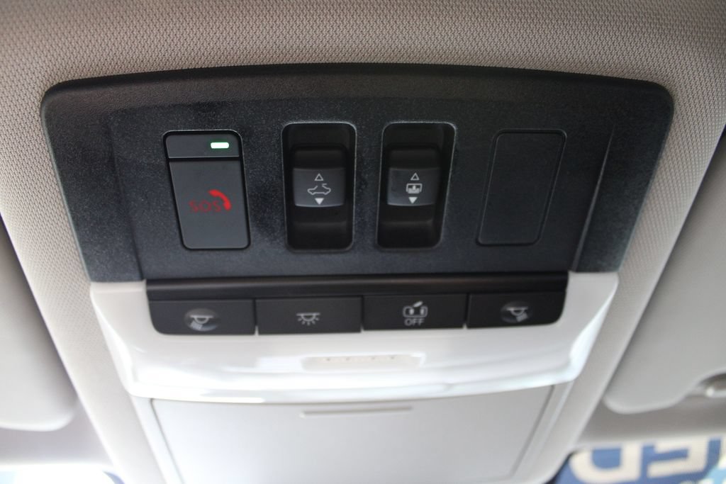 Used 2023 Nissan Rogue SL w/ SL Premium Package FWD image 21