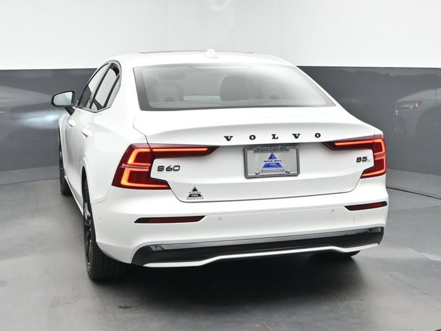 Used 2023 Volvo S60 B5 Ultimate w/ Climate Package FWD image 7