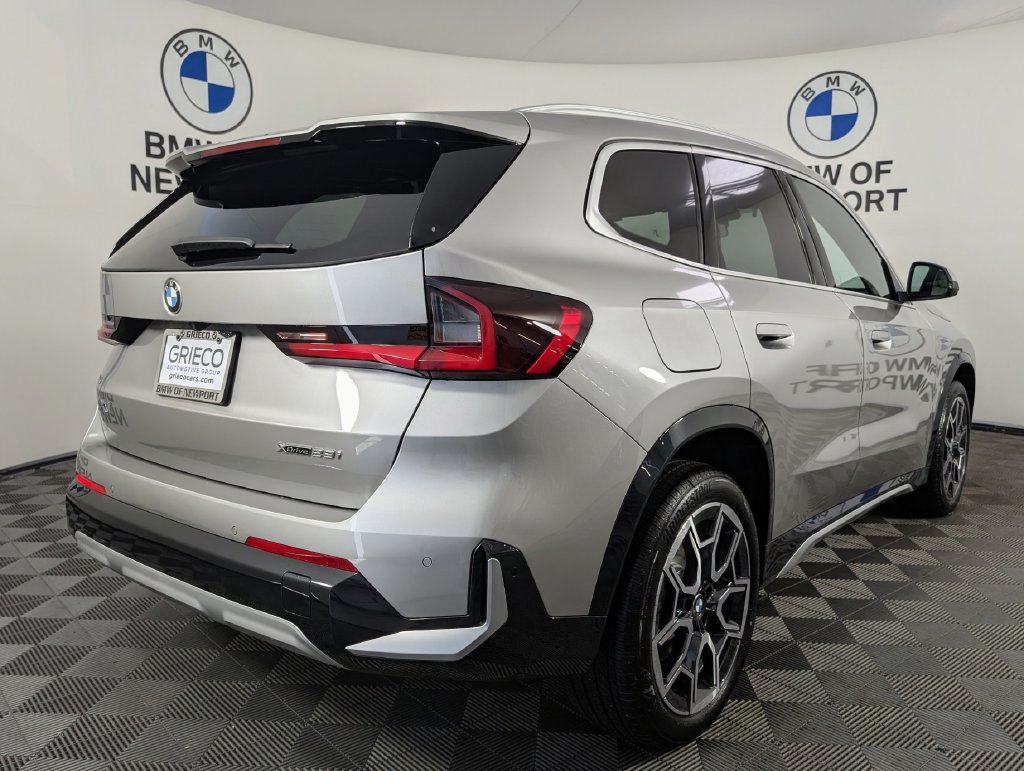 New 2026 BMW X1 xDrive28i w/ Technology Package AWD/4WD image 6