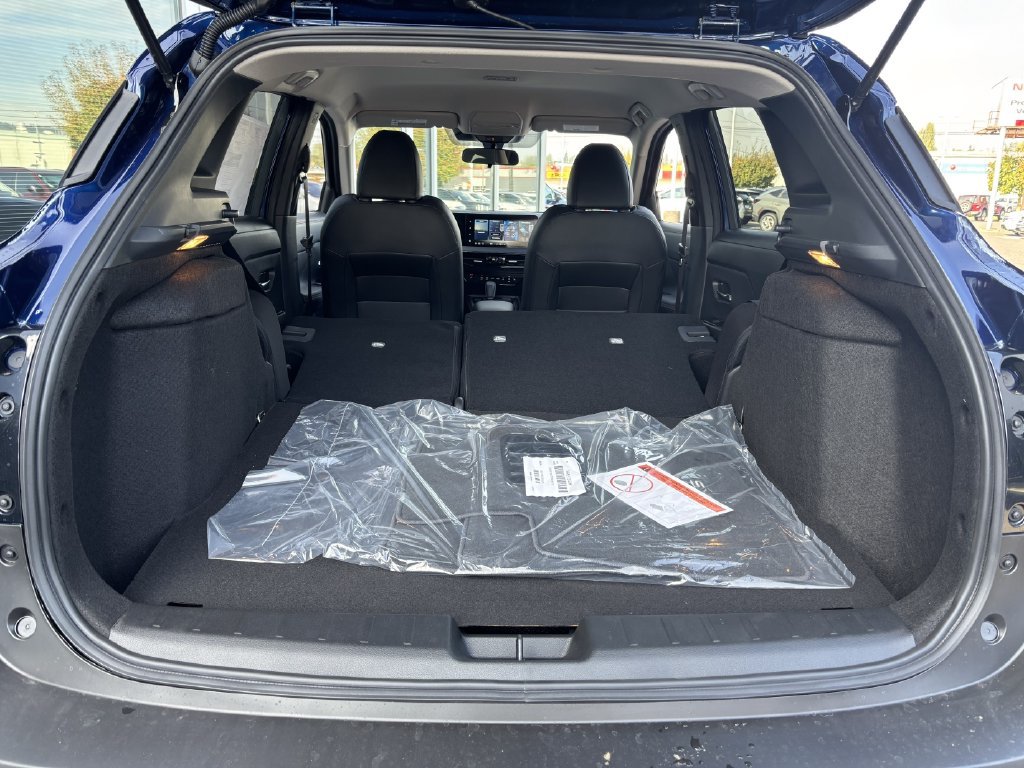 New 2027 Nissan Kicks SR AWD/4WD image 27