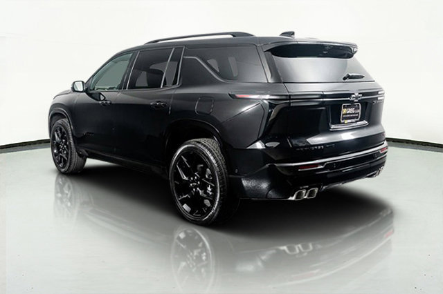 Used 2026 Chevrolet Traverse RS image 9