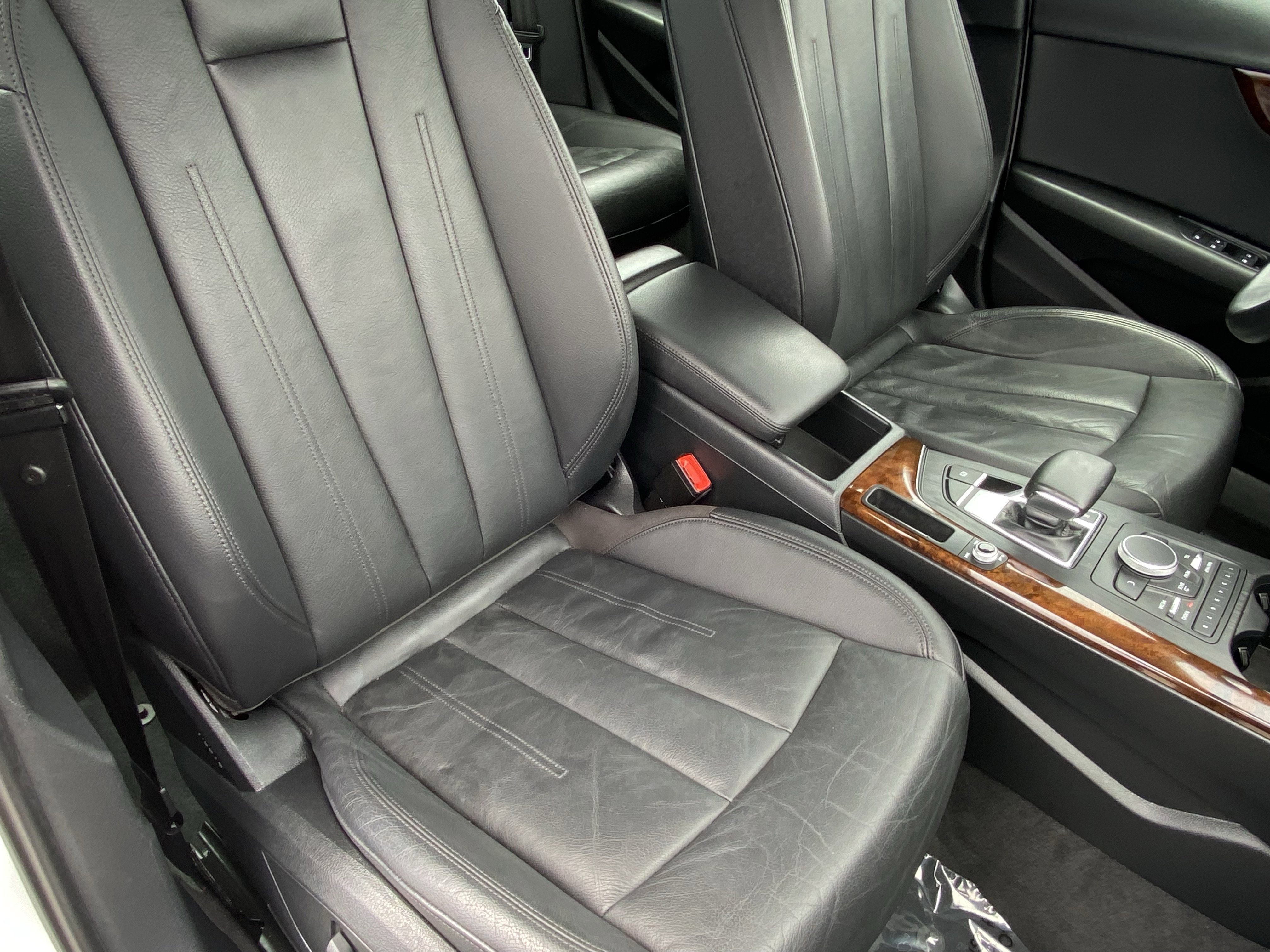 Used 2019 Audi A4 2.0T Premium FWD image 11