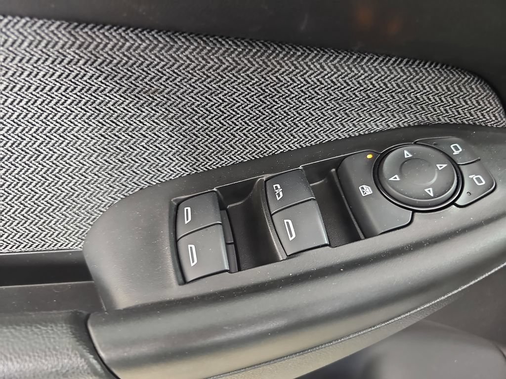 Certified 2024 Chevrolet TrailBlazer LS w/ LS Convenience Package FWD image 32