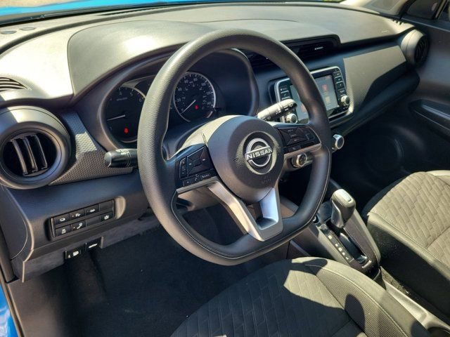 Certified 2022 Nissan Kicks S image 22