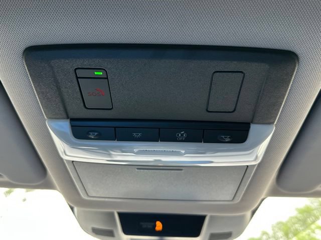 Used 2026 Nissan Rogue SV AWD/4WD image 33