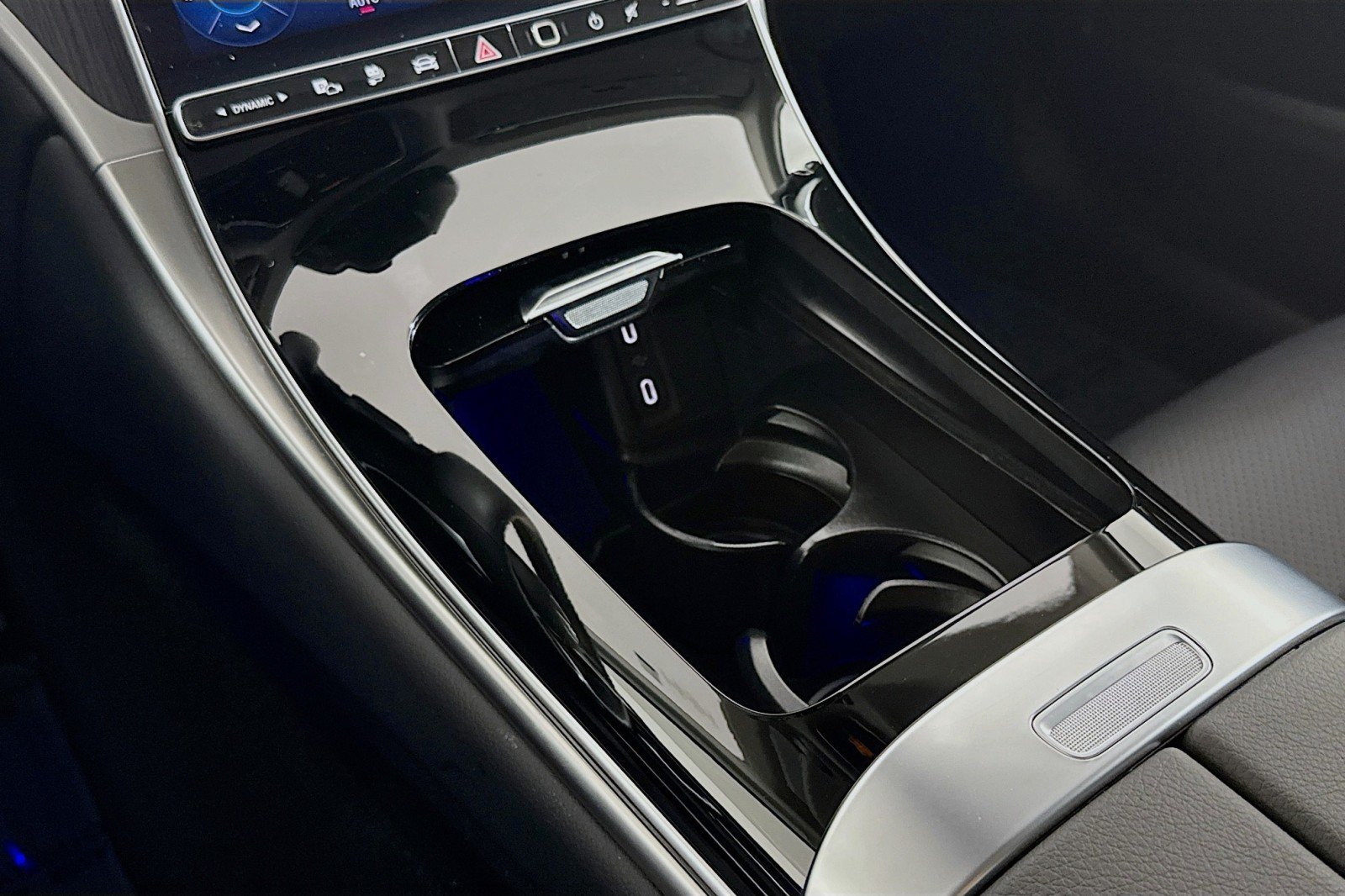 Certified 2025 Mercedes-Benz GLC 350e 4MATIC image 6