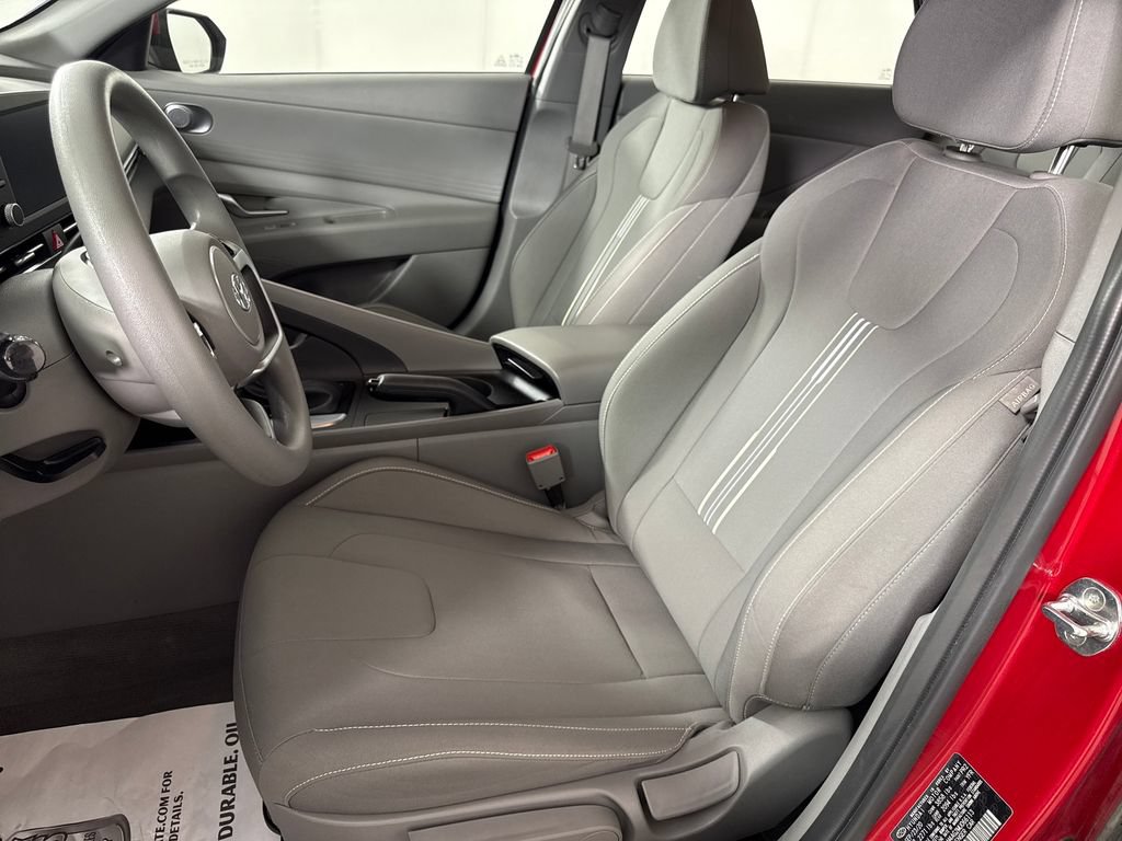 Certified 2021 Hyundai Elantra SEL FWD image 11