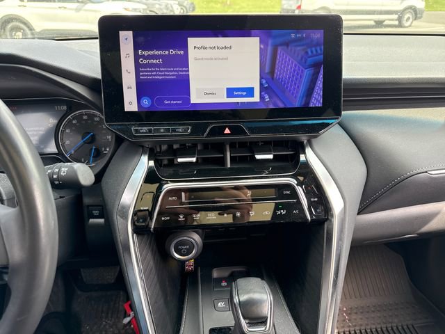 Used 2023 Toyota Venza Nightshade image 28