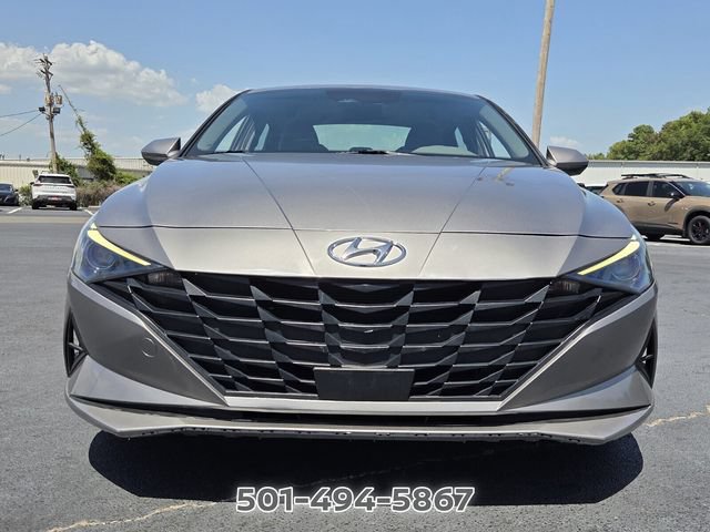 Used 2023 Hyundai Elantra SEL w/ Convenience Package FWD image 8