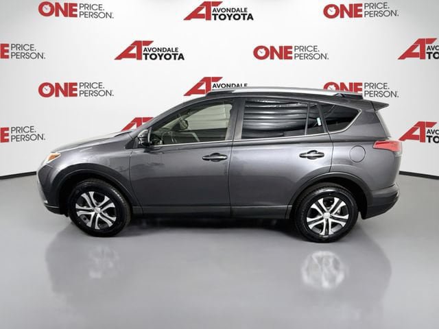 Certified 2017 Toyota RAV4 LE w/ Carpet Mat Package FWD image 5