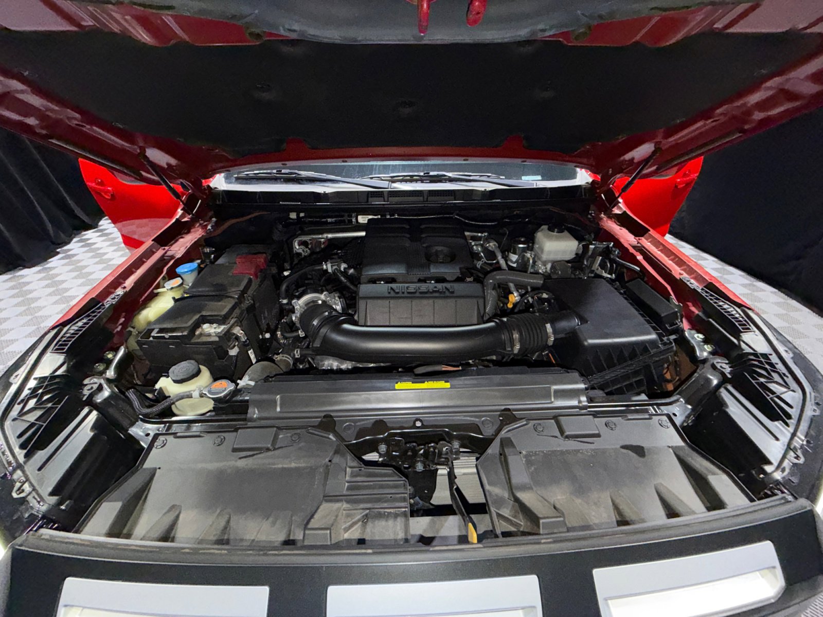 Certified 2025 Nissan Frontier PRO-4X AWD/4WD image 21