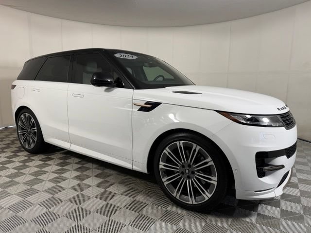 Used 2024 Land Rover Range Rover Sport Dynamic SE AWD/4WD image 10