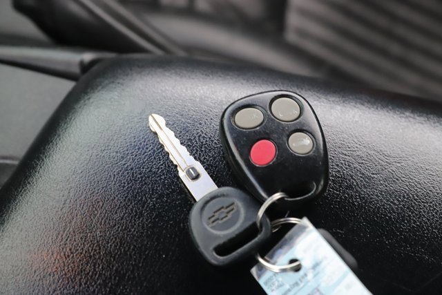 Used 1999 Chevrolet Corvette Convertible w/ Memory Pkg image 18