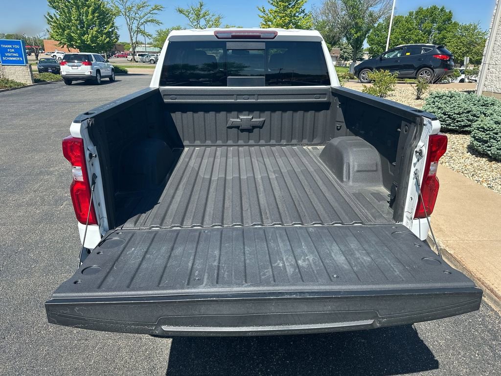 Used 2019 Chevrolet Silverado 1500 RST w/ True North Edition AWD/4WD image 18