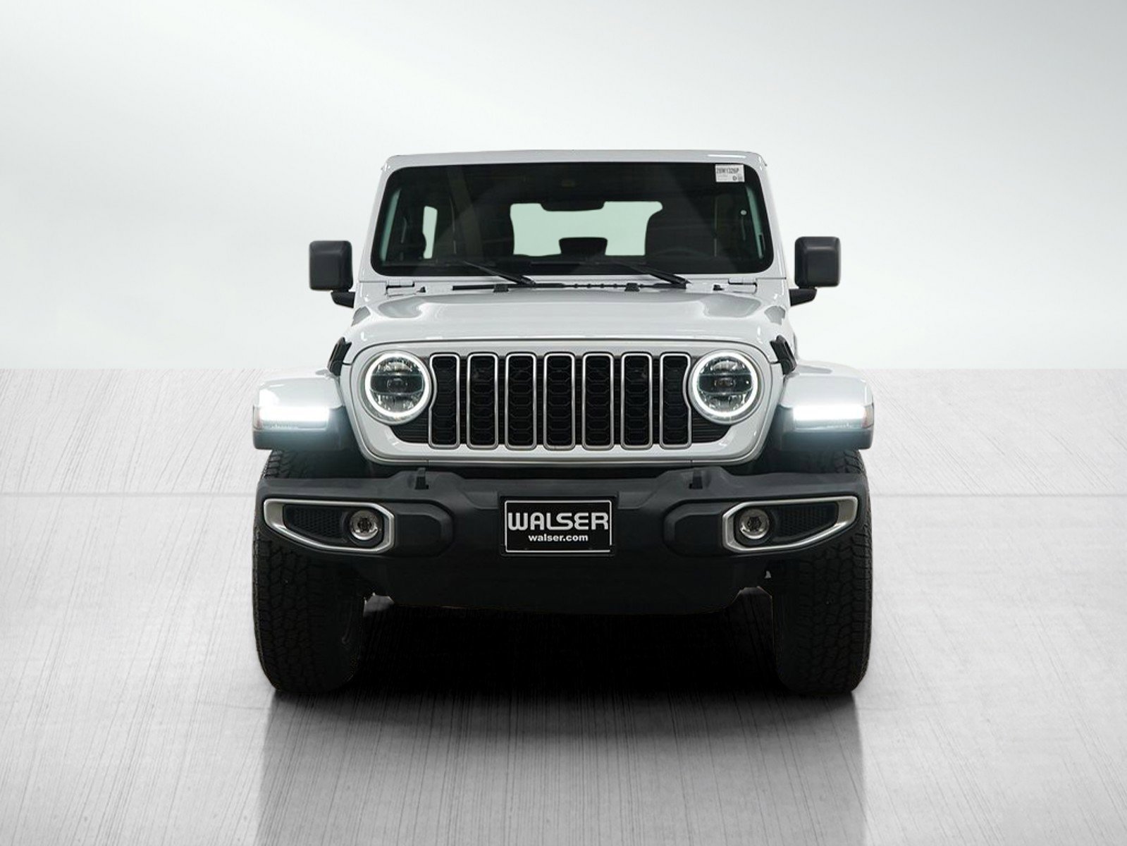 Used 2025 Jeep Wrangler Sahara image 8