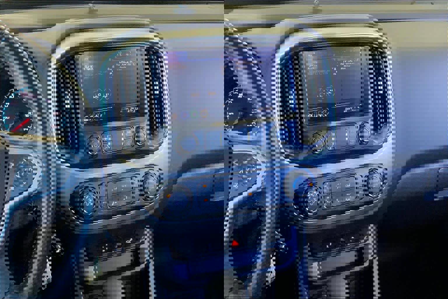 Used 2022 Chevrolet Colorado LT w/ Chrome Appearance Package image 6