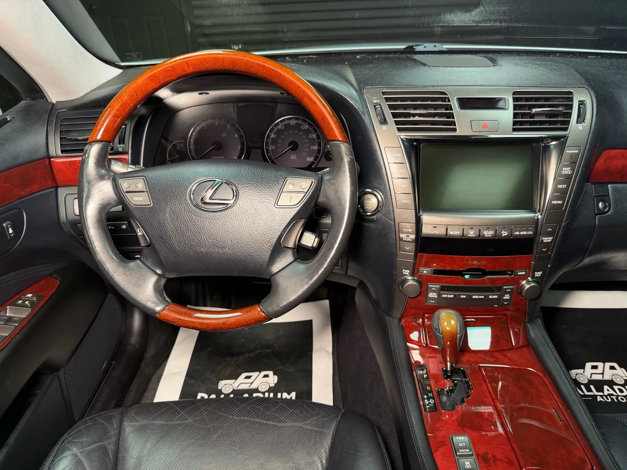 Used 2008 Lexus LS 460 image 30