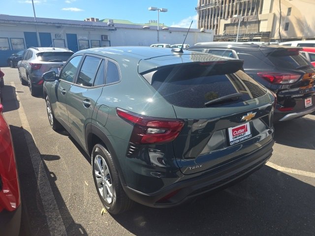 New 2026 Chevrolet Trax LS image 4