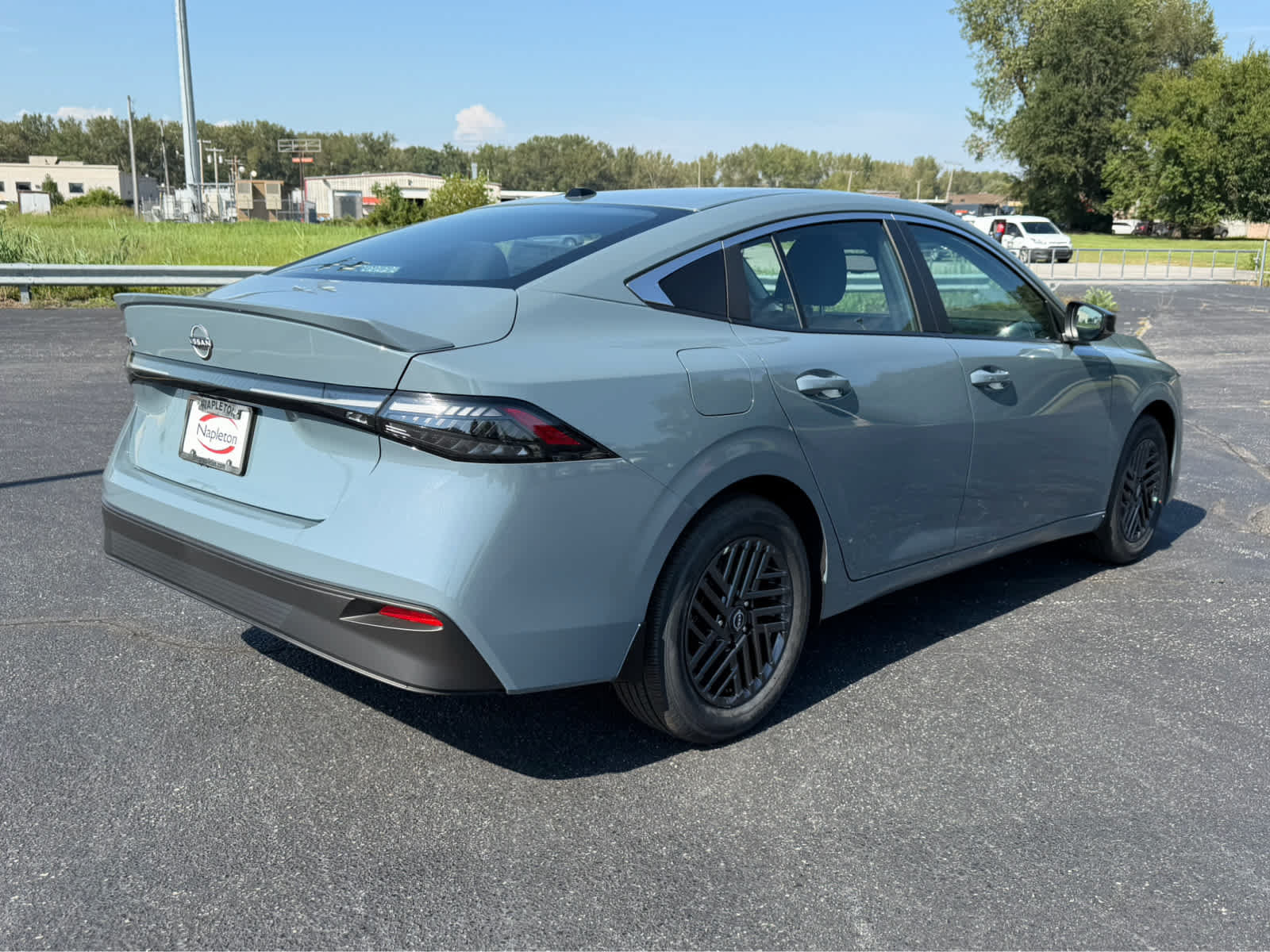 New 2027 Nissan Sentra SV w/ SV Convenience Package FWD image 8