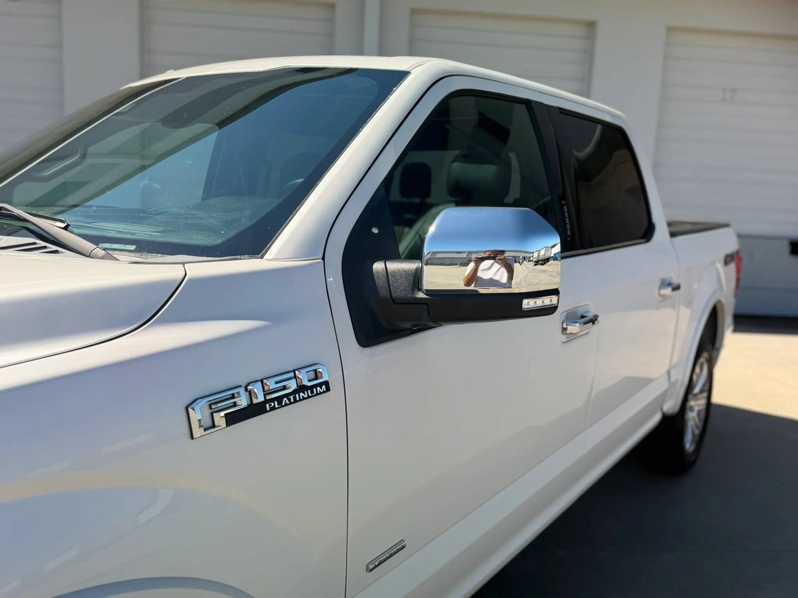 Used 2016 Ford F150 Platinum w/ Equipment Group 701A Luxury AWD/4WD image 18