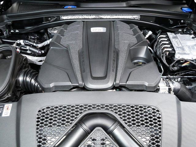 New 2026 Porsche Macan S AWD/4WD image 35