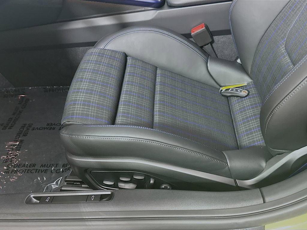 New 2026 Porsche 911 Carrera T RWD image 22