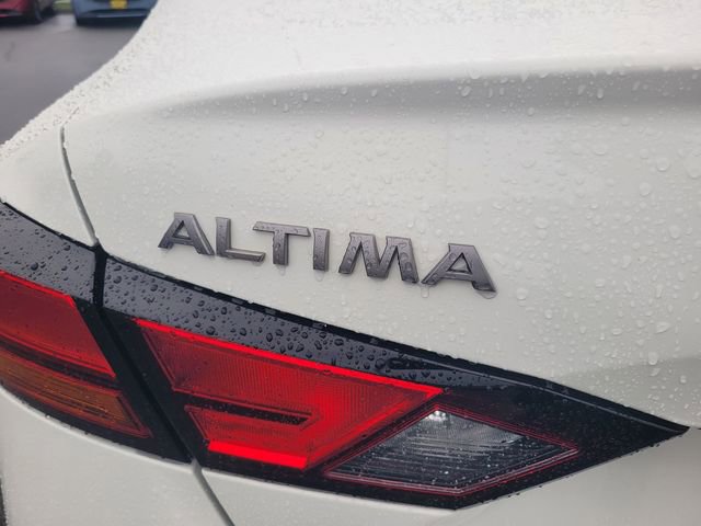 Certified 2025 Nissan Altima 2.5 S FWD image 10