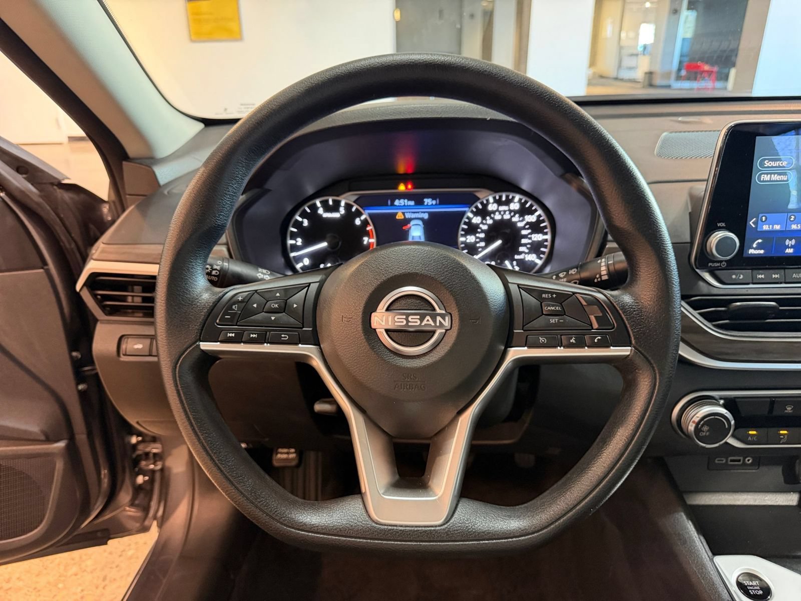 Used 2026 Nissan Altima 2.5 SV FWD image 26