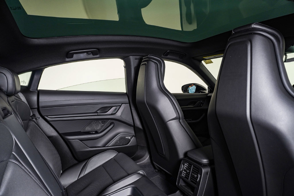 New 2026 Porsche Taycan AWD/4WD image 16