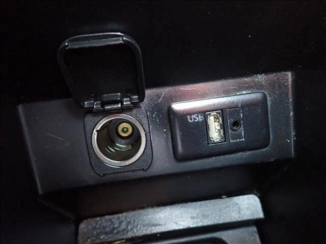 Used 2013 MAZDA MAZDA3 i Grand Touring w/ Tech Pkg image 22