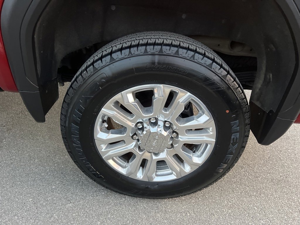 Used 2023 GMC Sierra 2500 Denali w/ Denali Ultimate Package image 12