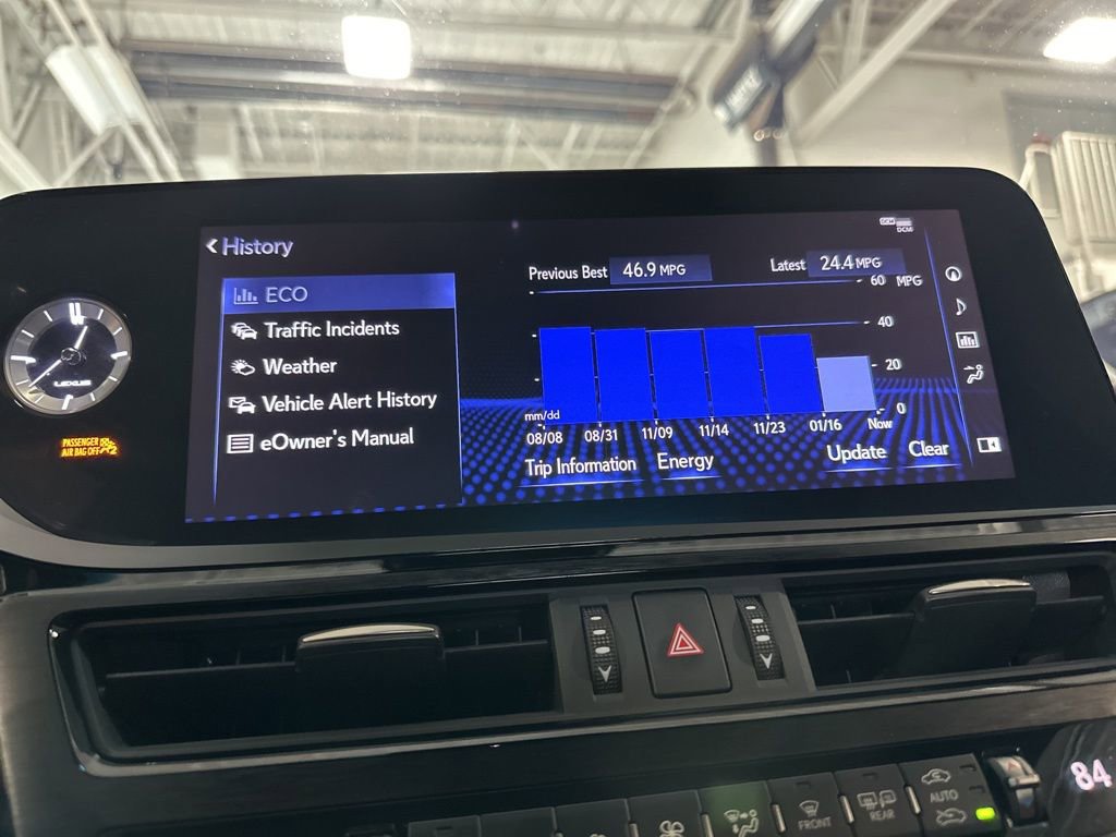 Used 2022 Lexus ES 300h F Sport w/ Accessory Package image 58