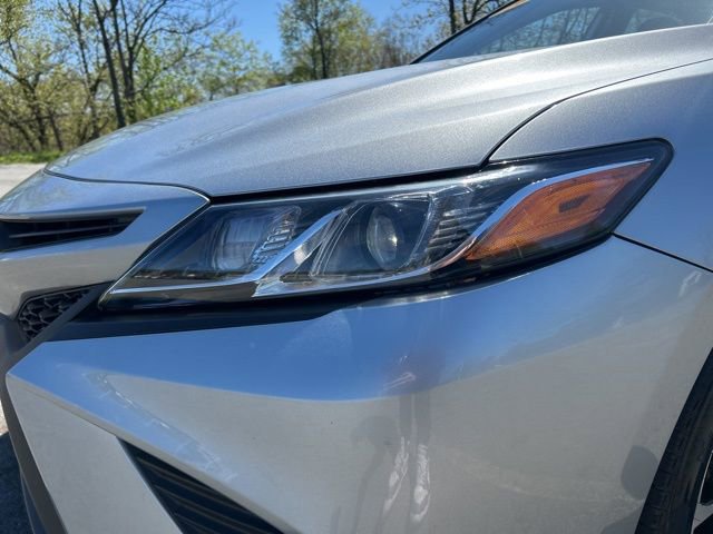 Used 2020 Toyota Camry SE w/ Audio Package FWD image 36