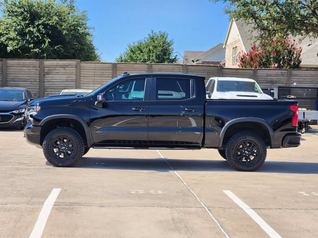 Used 2025 Chevrolet Silverado 1500 ZR2 w/ Dark Appearance Package AWD/4WD image 13