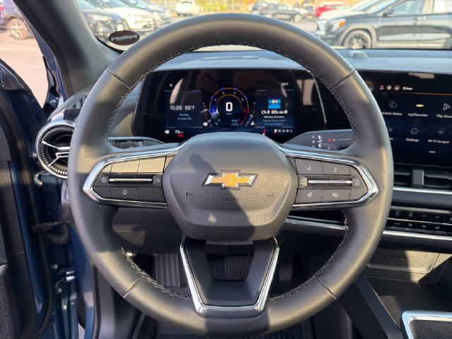 Certified 2026 Chevrolet Equinox LT FWD image 14