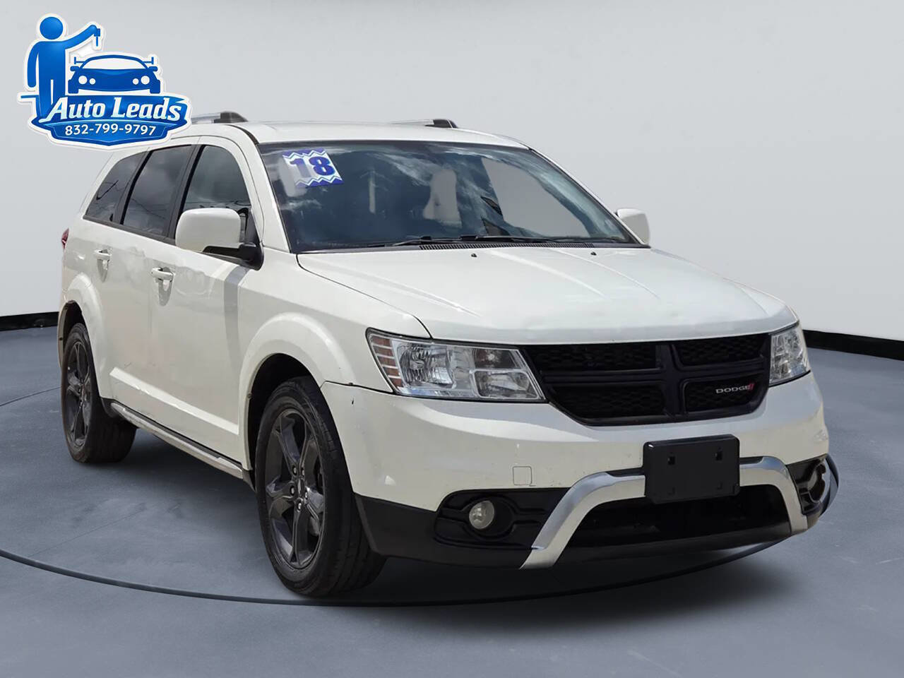 Used 2018 Dodge Journey Crossroad FWD video 2