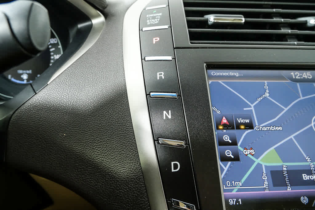 Used 2013 Lincoln MKZ FWD image 22