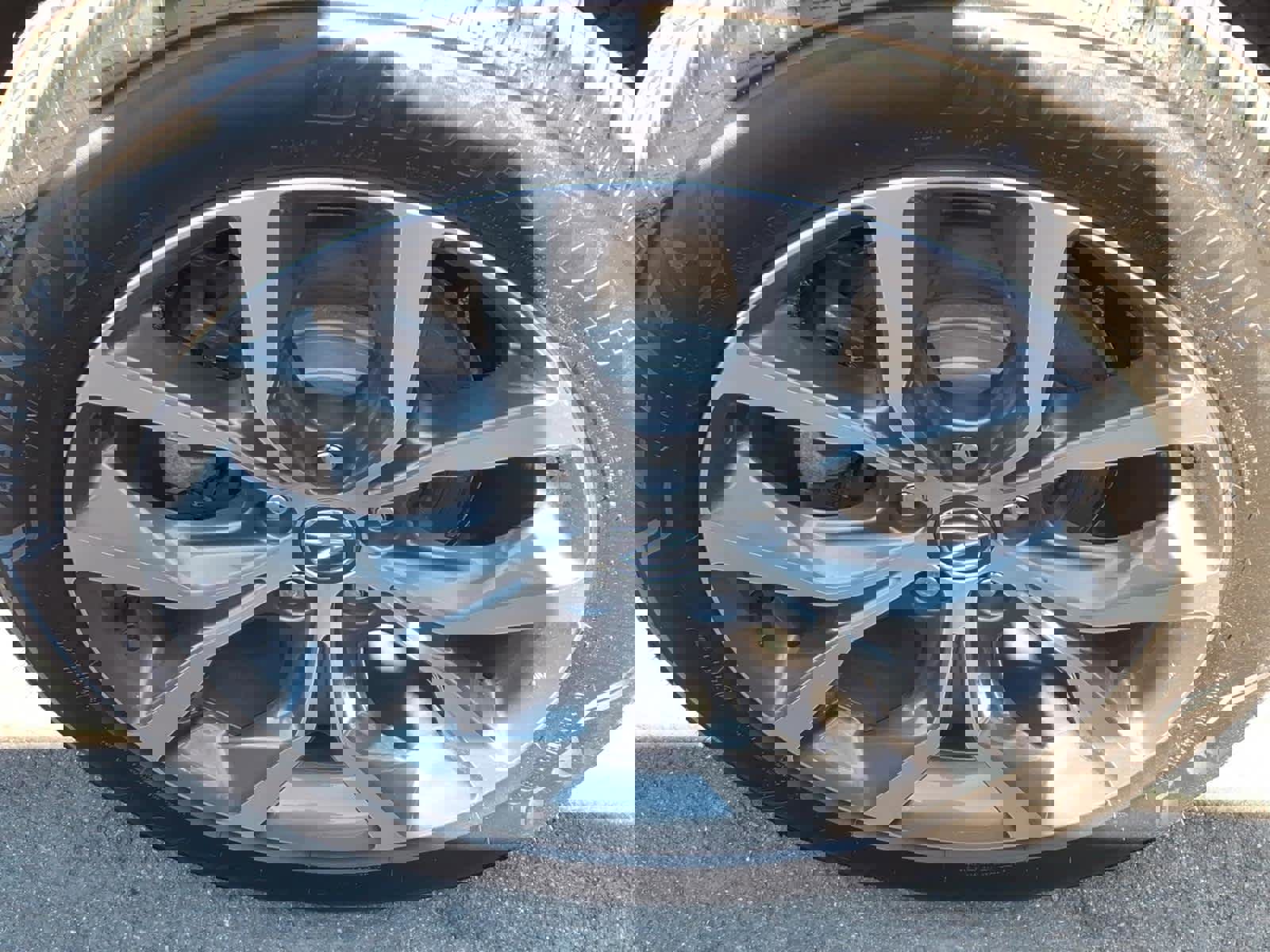 Used 2024 Acura MDX SH-AWD w/ Technology Package image 7