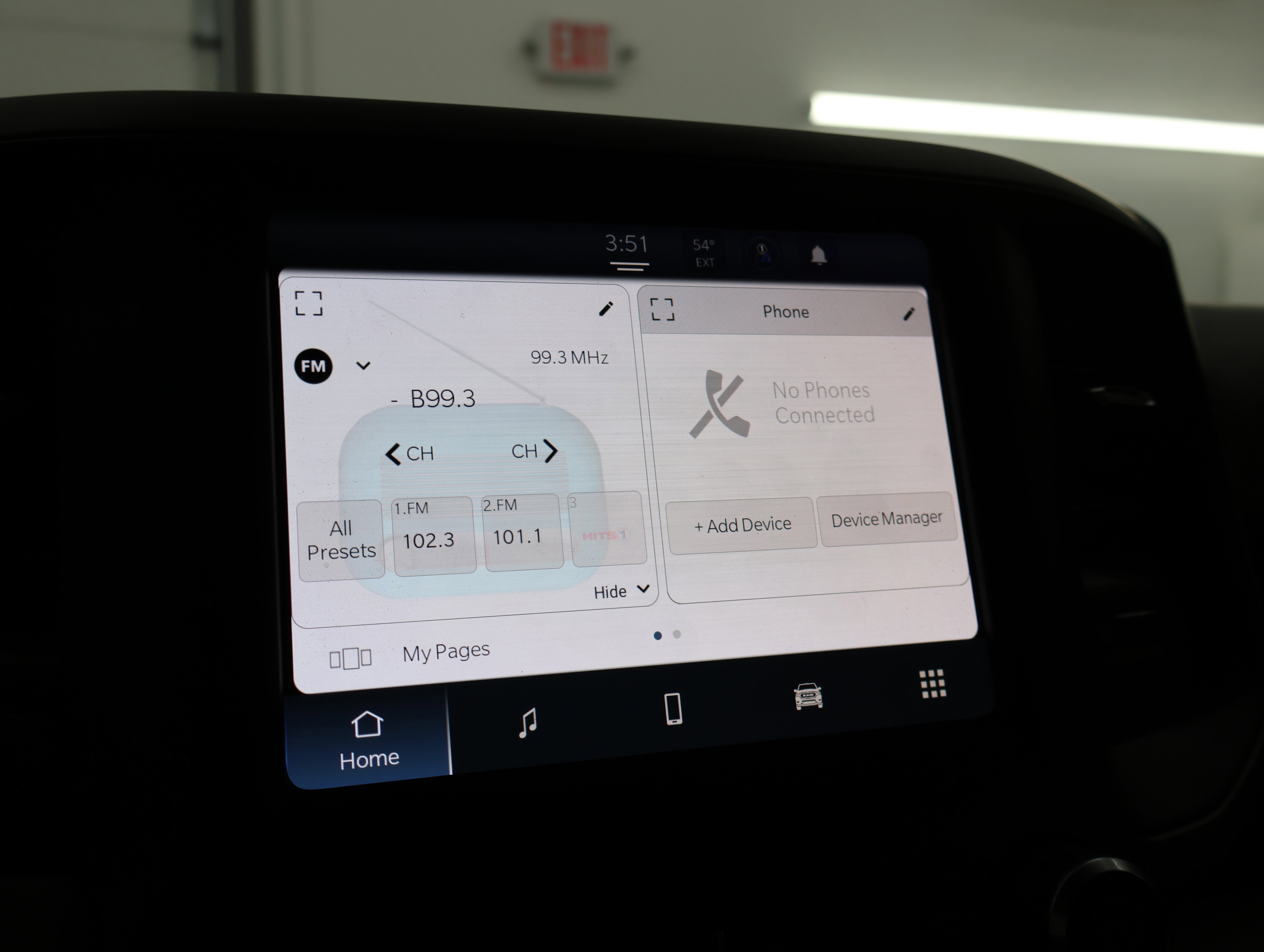 Used 2024 RAM 3500 Tradesman w/ Chrome Appearance Group image 49