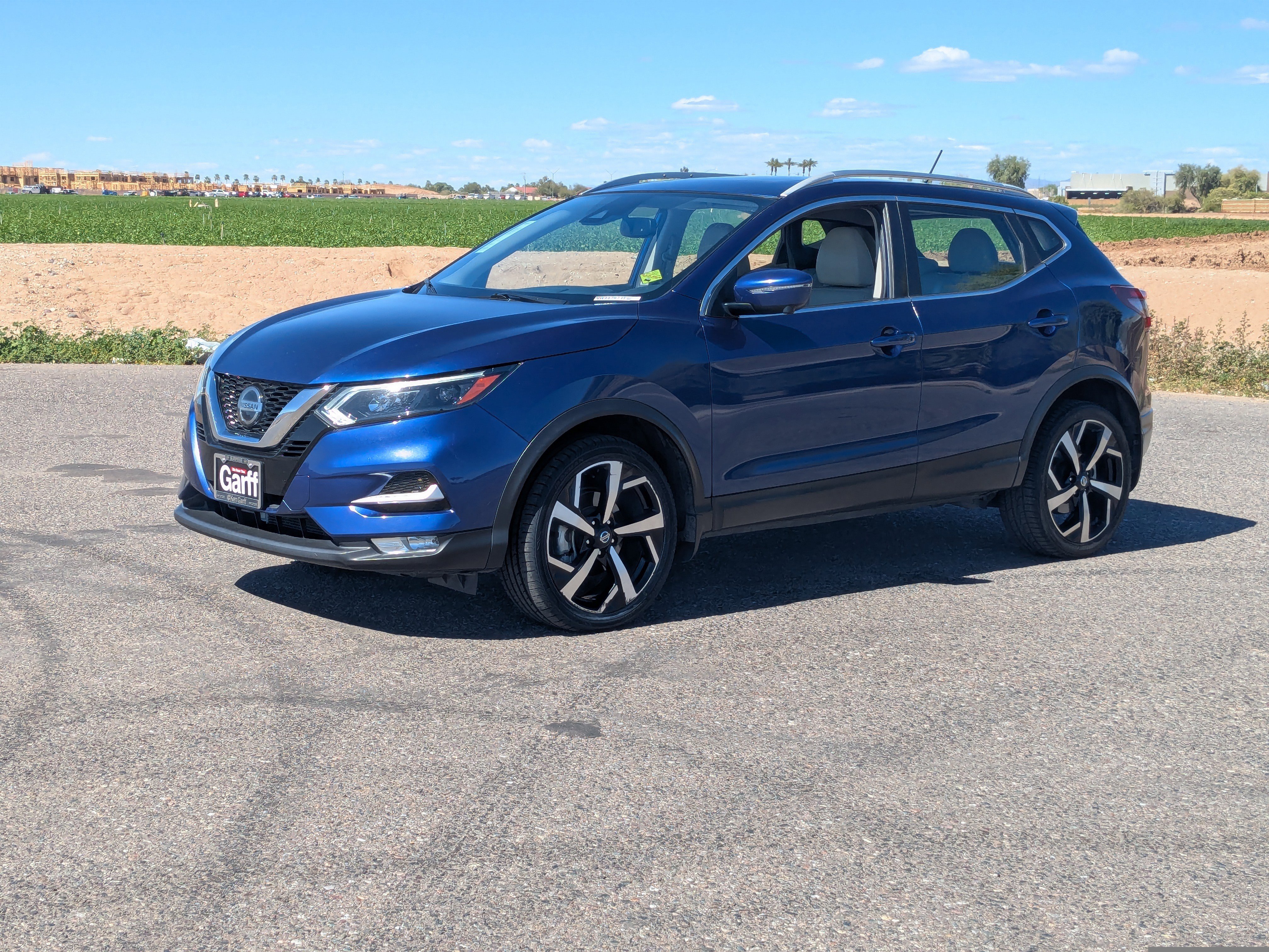 Used 2022 Nissan Rogue Sport SL w/ Premium Package image 7