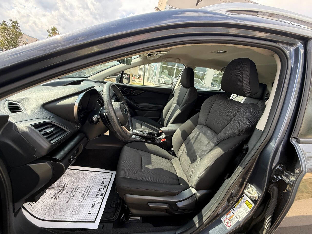 Used 2017 Subaru Impreza 2.0i Premium image 16