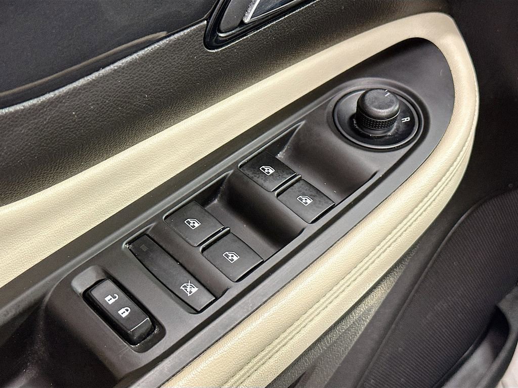 Used 2017 Buick Encore Preferred image 19