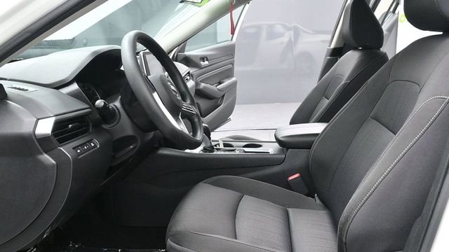 Used 2020 Nissan Altima 2.5 S FWD image 18