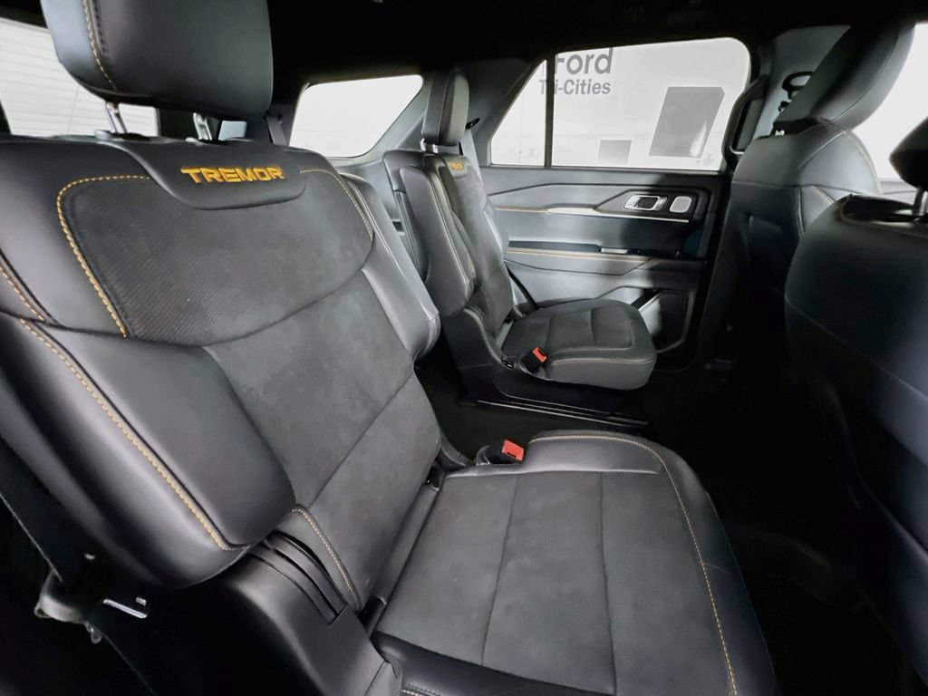 New 2026 Ford Explorer Tremor w/ Tremor Ultimate Package AWD/4WD image 17