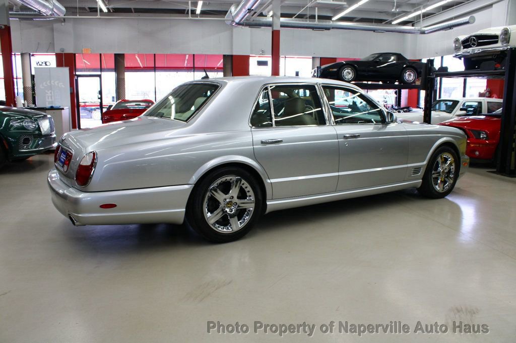 Used 2004 Bentley Arnage T image 10