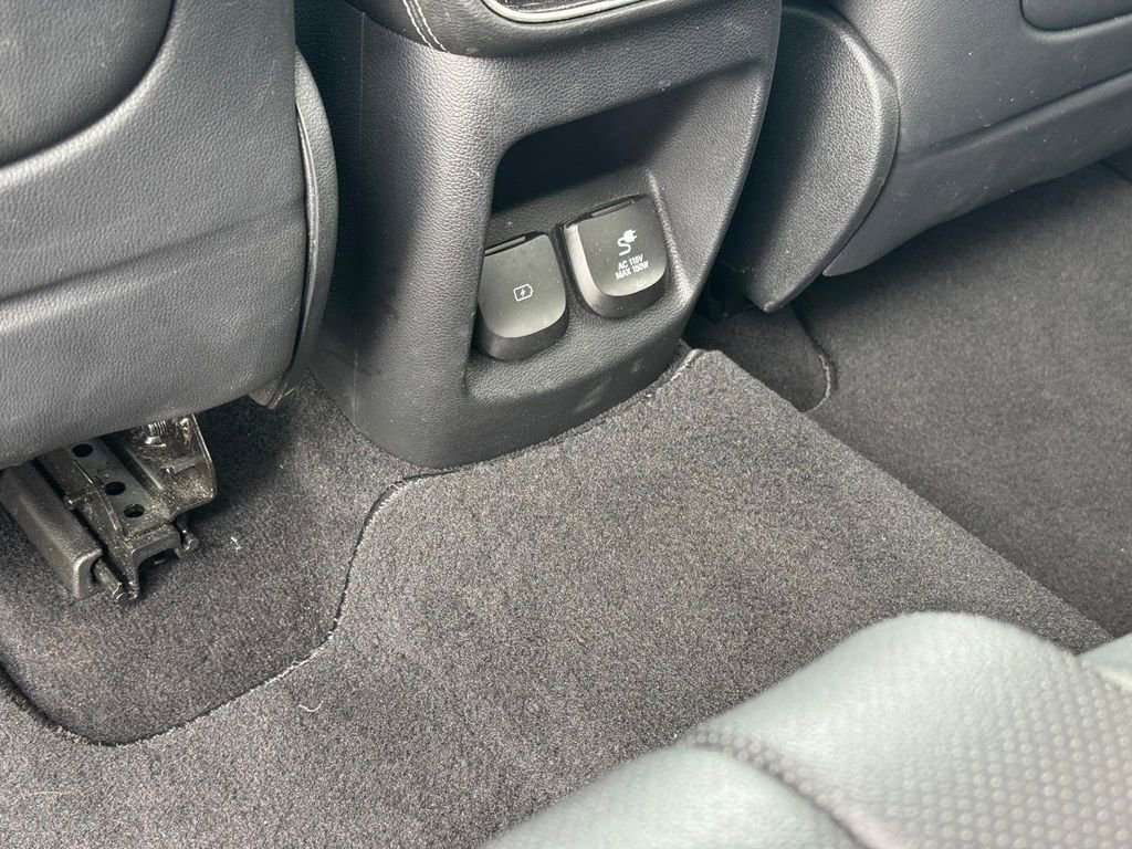 Used 2024 Genesis GV80 2.5T image 12