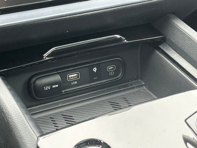 Certified 2025 Kia Sportage EX w/ EX Premium Package image 29